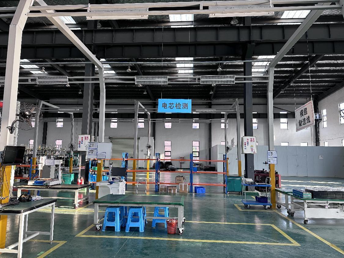 Battery assembly workshop
